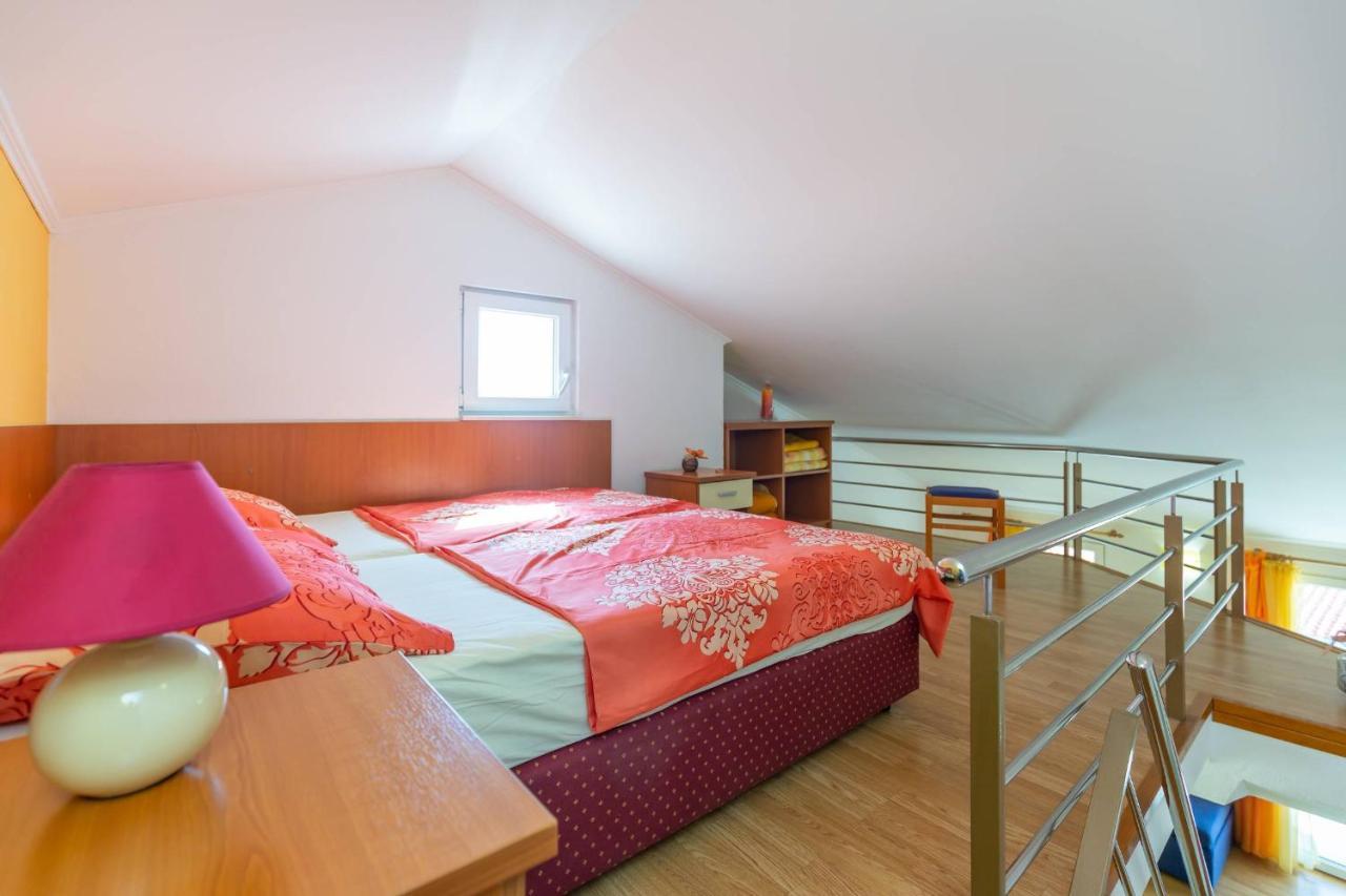 Villa Rossa 2 Tučepi Buitenkant foto