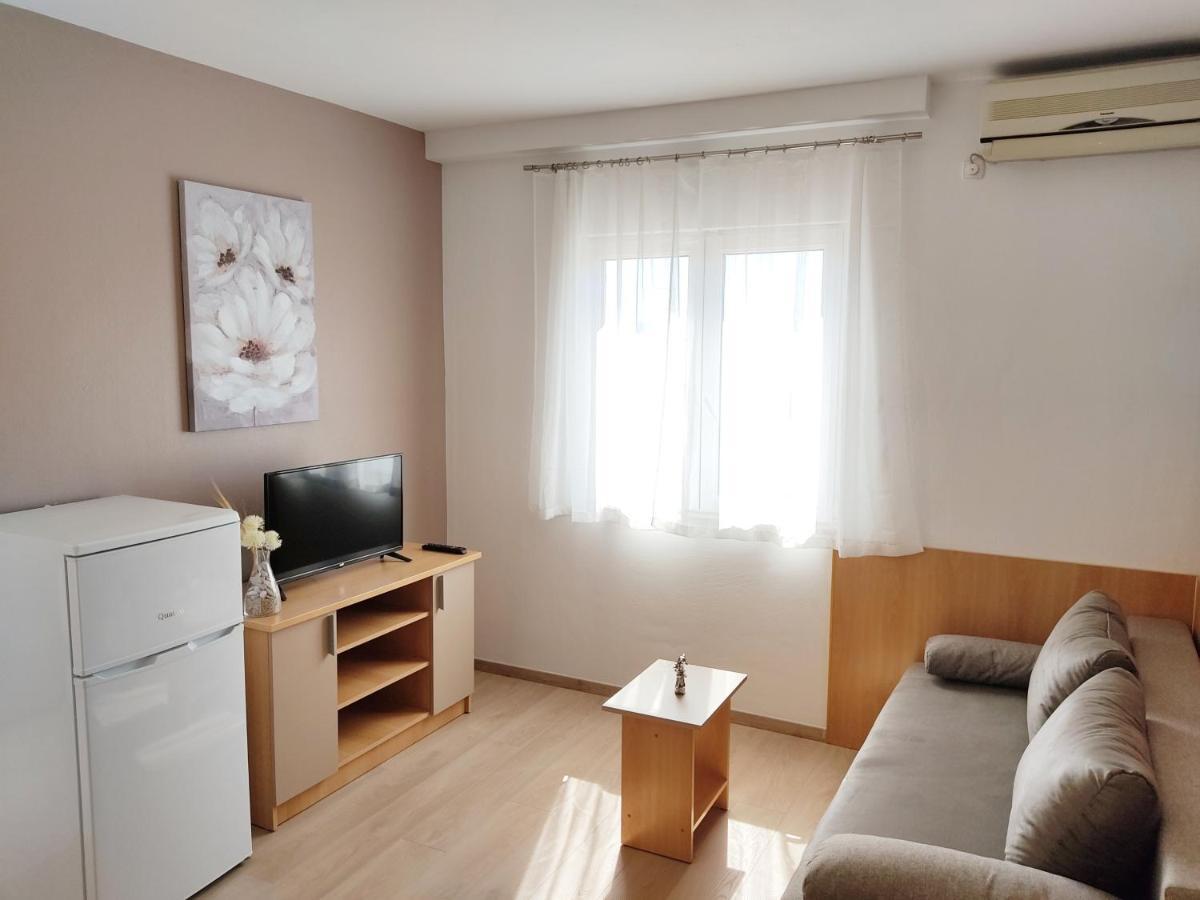 Villa Rossa 2 Tučepi Buitenkant foto